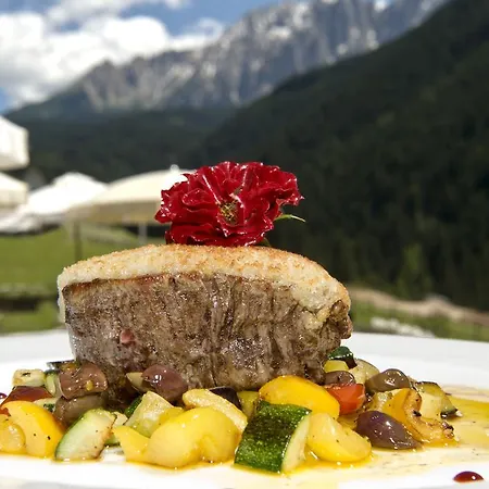 Romantik Post Hotel 4*